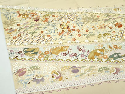 平和屋着物●極上　色留袖　駒刺繍　宝尽くし　金彩　蜂蜜色地　逸品　CZAA2945s5