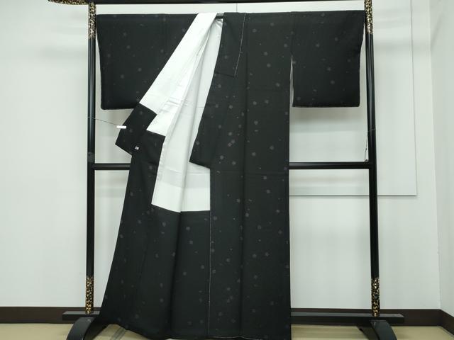 平和屋着物■極上　小紋　作家物　舞桜　黒地　さが美扱い　逸品　未使用　CZAA2993s5