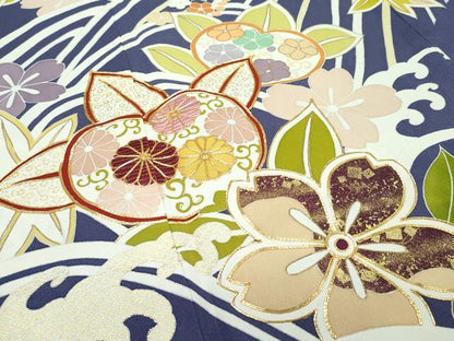 平和屋本店■極上　創業460年・千總　誰が袖好み　振袖　駒刺繍　立波草花文　金彩　濃鼠色地　高島屋扱い　逸品　CZAA3037s5