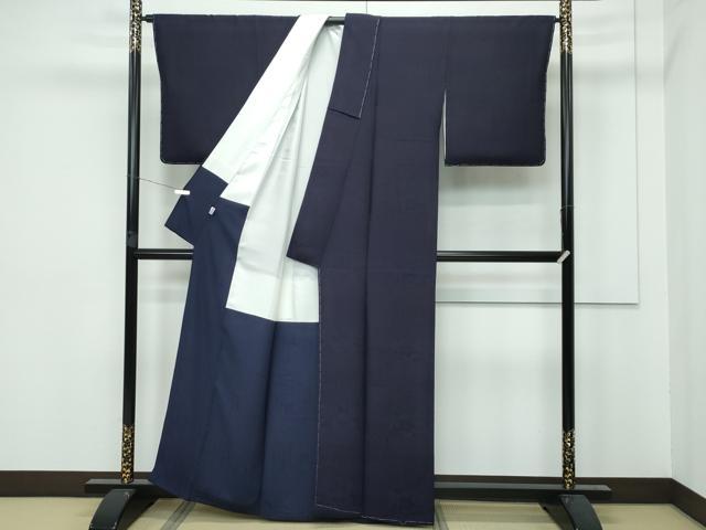 平和屋着物●極上 藍造国選定無形文化財 藍師・佐藤昭人 中西桂秀 藍香房 色無地 変り織 辻が花地紋 黒紅色 証紙付 逸品 未使用 CZAA3091s5