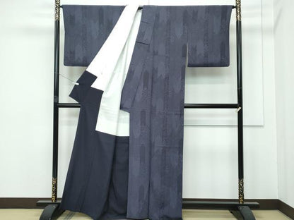 平和屋着物●極上 人間国宝 初代 六谷梅軒(六谷紀久男) 南部芳松 児玉博 中島秀吉 江戸小紋 矢羽文様 夢 紫黒色地 逸品 CZAA3143s5