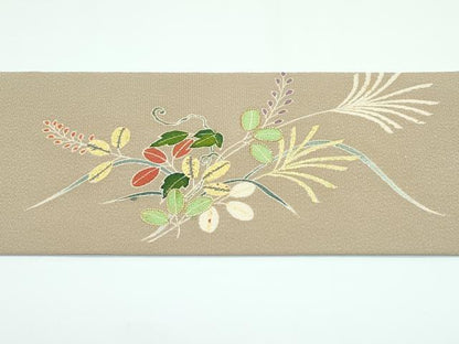 平和屋本店■極上　九寸名古屋帯　友禅　作家物　明美　駒刺繍　草花文　金彩　鬼しぼ縮緬　枯色地　逸品　未使用　CZAA3182s5