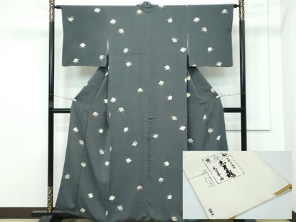 平和屋本店■極上　銀座　志ま亀　小紋　舞蝶文　消炭色地　たとう紙付き　逸品　CZAA3273s5