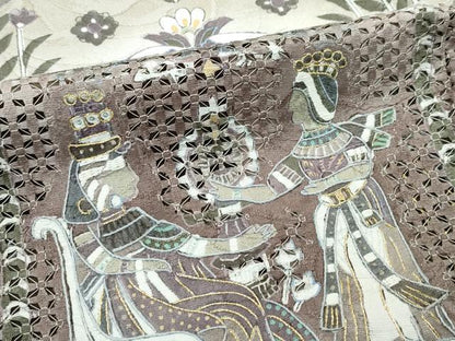 平和屋本店●極上　訪問着　中国三大刺繍　スワトウ刺繍　エジプト壁画文様　暈し染め　金糸　涅色地　逸品　CZAA5788s6