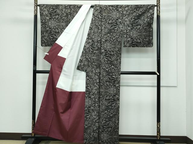 平和屋本店□希少 本場大島紬 吉三郎 吉織物謹製 割込絣織 新