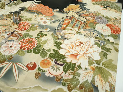 平和屋着物■極上　アンティーク　大正ロマン　振袖　駒刺繍　御所車檜扇花文　暈し染め　黒地　金彩　逸品　CZAA3325s5