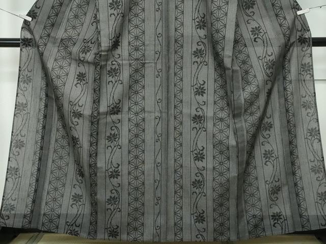 平和屋着物＊極上 夏物 越後夏結城物語 伝統工芸士 白川貞夫 100亀甲 麻の葉花唐草文 黒地 十日町白新染織謹製 証紙付き 逸品 CZAA3329s5