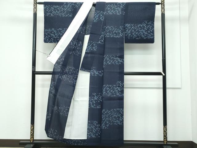 平和屋着物■極上　夏物　絹芭蕉　市松草花文　藍鉄色地　逸品　未使用　CZAA3414s5
