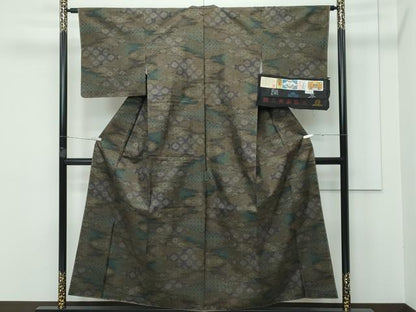 平和屋着物■極上　本場大島紬　泥染め　9マルキ　草花霞文　水間輝利作　健勝苑扱い　証紙付き　逸品　未使用　CZAA3419s5