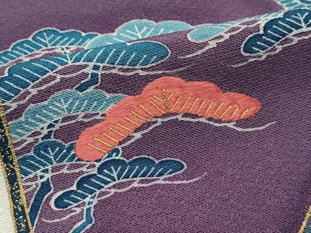 平和屋本店■極上　人間国宝　五代　田畑喜八　訪問着　駒刺繍　飛鶴風景花文　金彩　葡萄鼠色地　逸品　CZAA3530s5