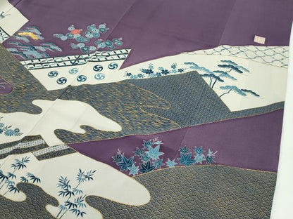 平和屋本店■極上　人間国宝　五代　田畑喜八　訪問着　駒刺繍　飛鶴風景花文　金彩　葡萄鼠色地　逸品　CZAA3530s5