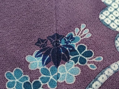 平和屋本店■極上　人間国宝　五代　田畑喜八　訪問着　駒刺繍　飛鶴風景花文　金彩　葡萄鼠色地　逸品　CZAA3530s5