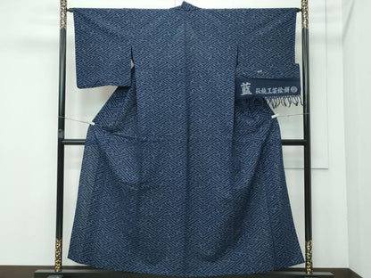 平和屋着物■極上　久留米絣　単衣　藍　伝統工芸絣　紗綾形文　反端付き　綿　逸品　CZAA3562s5