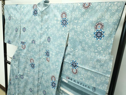 平和屋本店■最高級　城間栄順　本場琉球紅型　朧型　紬　正倉院花文　反端付き　逸品　未使用　CZAA3822s5