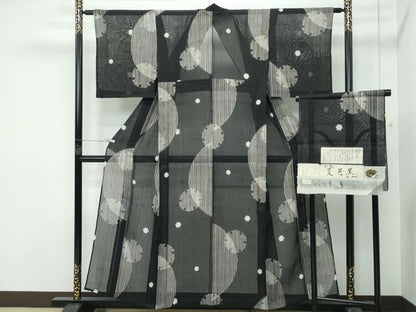 平和屋着物＊極上 夏物 絹芭蕉 夏芭蕉 雪輪文様 白新染織 黒地 証紙付き 逸品 CZAA3849s5