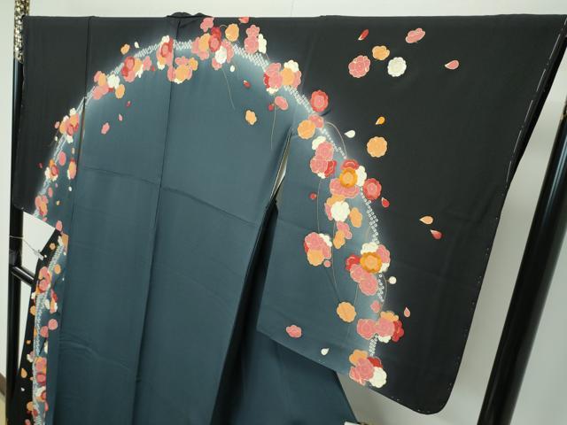平和屋本店●極上 ジャパンオートクチュール 渡辺雪三郎 訪問着 刺繍 鹿の子梅文 暈し染め 金彩 錆鉄御納戸色地 逸品 未使用CZAA5750s6