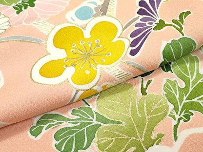 平和屋本店●極上　創業460年・千總　振袖　駒刺繍　籬草花文　金彩　深支子色地　三越扱い　逸品　CZAA5728s6