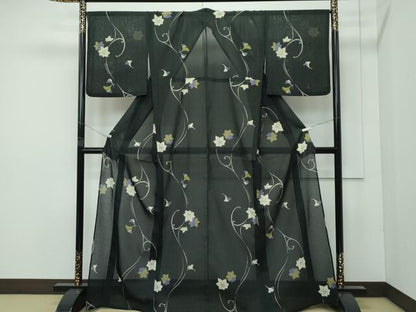 平和屋着物■極上 夏物 パリコレクション ファッションモデル・デザイナー 山口小夜子 小紋 銀 楓 唐草文 黒地 洗える着物 逸品 CZAA4090s5