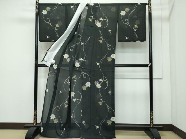 平和屋着物■極上 夏物 パリコレクション ファッションモデル・デザイナー 山口小夜子 小紋 銀 楓 唐草文 黒地 洗える着物 逸品 CZAA4090s5