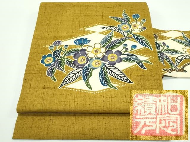 平和屋本店■極上　本場琉球紅型　琉球びんがた　知念積元　九寸名古屋帯　紬地　草花文　芥子色地　逸品　未使用　CZAA4174s5