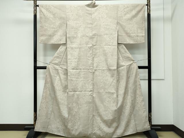 平和屋着物●極上 本場結城紬 重要無形文化財 80亀甲 牡丹 白橡色地 逸品 CZAA4273s5