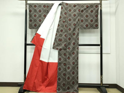 平和屋着物●希少　本場大島紬　龍郷絣　証紙付き　逸品　未使用　CZAA4468s6