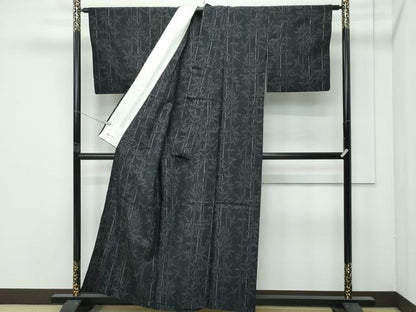 平和屋着物▽極上 結城紬 単衣 はたおり娘 80亀甲 笹竹文 黒地 やまと誂製 逸品 CZAA4481s6