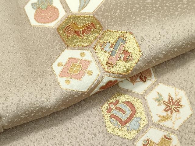 平和屋着物●極上　訪問着　駒刺繍　宝尽くし亀甲文　金彩　浅黄色地　逸品　CZAA4500s6