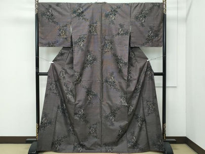平和屋着物●極上　都喜ヱ門　本場大島紬　９マルキ　草花文　藤絹織物謹製　逸品　未使用　CZAA4541s6