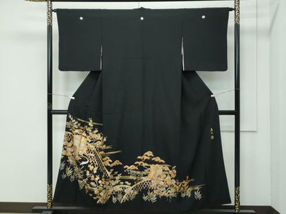 平和屋着物●極上　金彩友禅　卓越技能者・名工・和田光正　黒留袖　御所車籬草花文　金銀彩　逸品　CZAA4544s6