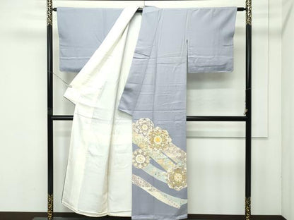 平和屋着物●極上　創業460年・千總　色留袖　駒刺繍　正倉院熨斗花文　金彩　霞色地　三越扱い　逸品　未使用　CZAA4547s6