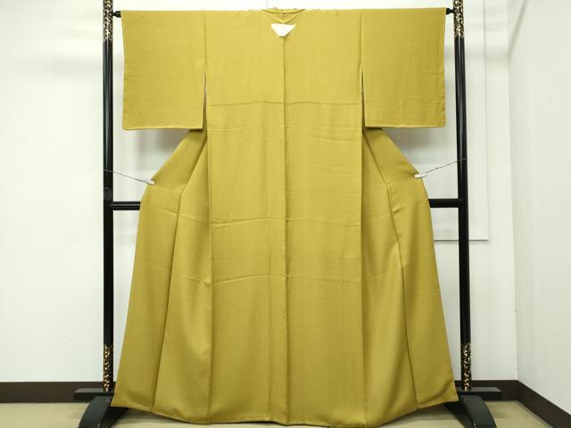 平和屋着物●極上　色無地　梅幸茶色　寿光織　草木染　舞花地紋　反端付き　逸品　未使用　CZAA4574s6