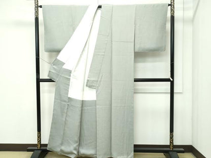 平和屋着物●極上　色無地　青白橡色　舞花地紋　逸品　未使用　CZAA4597s6