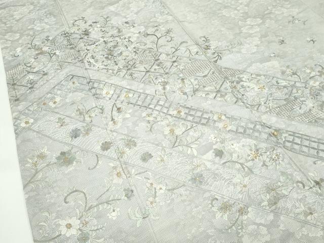 平和屋本店●極上 訪問着 本場大島紬地 白大島 総刺繍 中国三大刺繍 スワトウ刺繍 ９マルキ 正倉院花唐草文 金糸 逸品 CZAA4621s6