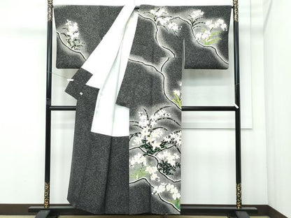 平和屋本店●極上　訪問着　作家物　川勝　草花文　たたき染め　黒地　金彩　逸品　CZAA4628s6