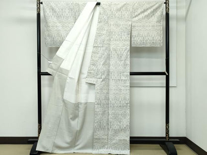 平和屋着物●極上　本場大島紬　白大島　９マルキ　更紗花文　逸品　CZAA4653s6