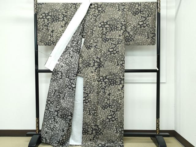 平和屋本店▽極上　石川県指定無形文化財　牛首紬　白山工房　手織り　単衣　切嵌花唐草文　海松茶色地　証紙付き　逸品　CZAA4702s6