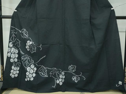 平和屋着物∴極上　夏物　浴衣　訪問着　有松鳴海絞り　葡萄蔦の葉文　黒地　綿　逸品　CZAA4730s6