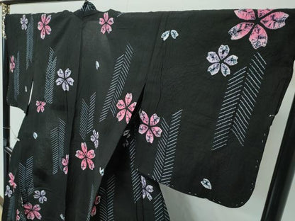 平和屋着物∴極上 夏物 浴衣 有松鳴海絞り 舞花文 黒地 綿 逸品 未使用 CZAA4733s6