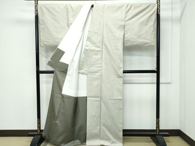 平和屋本店●極上　東郷織物謹製　本場大島紬　白大島　幾何学文様　逸品　CZAA4744s6