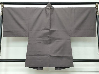平和屋着物●極上　男性　伝統工芸士　七代目　吉澤与市　紬　アンサンブル　色無地　黒橡色　やまと誂製　証紙付き　逸品　CZAA4749s6