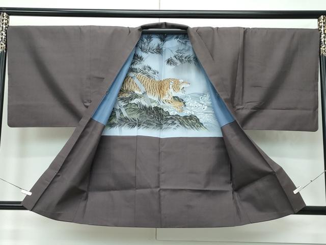 平和屋着物●極上　男性　伝統工芸士　七代目　吉澤与市　紬　アンサンブル　色無地　黒橡色　やまと誂製　証紙付き　逸品　CZAA4749s6