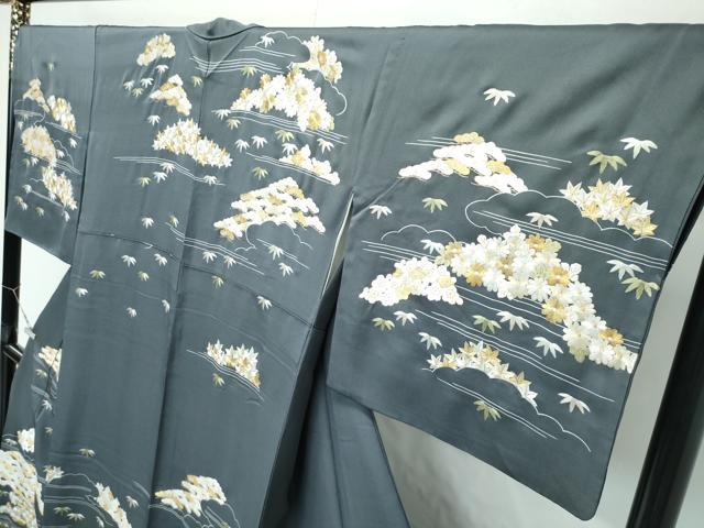 平和屋本店●極上　訪問着　総手刺繍　松竹梅菊桐文　金糸　墨色地　逸品　CZAA4759s6