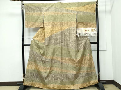 平和屋着物●極上　石川県指定無形文化財　牛首紬　白山工房　手織り　訪問着　切嵌菱花文　証紙付き　逸品　未使用　CZAA4764s6