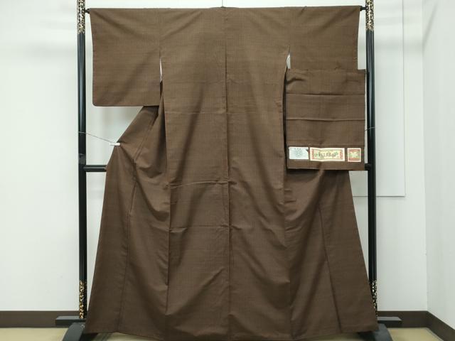 平和屋本店●極上　国指定重要無形文化財　本場久米島紬　手織　純草木染　泥染　間道　証紙付き　逸品　CZAA4766s6