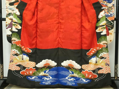 平和屋着物●極上　アンティーク　大正ロマン　振袖　駒刺繍　檜扇御所車花松文　黒地　金彩　逸品　CZAA4768s6