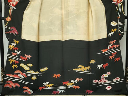 平和屋着物●極上　アンティーク　大正ロマン　振袖　駒刺繍　松竹梅草花文　黒地　金彩　逸品　CZAA4772s6