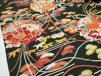 平和屋着物●極上　アンティーク　大正ロマン　振袖　駒刺繍　松竹梅草花文　黒地　金彩　逸品　CZAA4772s6