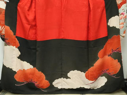 平和屋着物●極上　アンティーク　大正ロマン　振袖　駒刺繍　檜扇花松文　黒地　金彩　逸品　CZAA4774s6