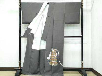 平和屋着物●極上　京友禅作家　倉田泰波　色留袖　解蟹五万歳　蟹亀図　金彩　墨色地　紙・コピー用紙付き　逸品　CZAA4780s6